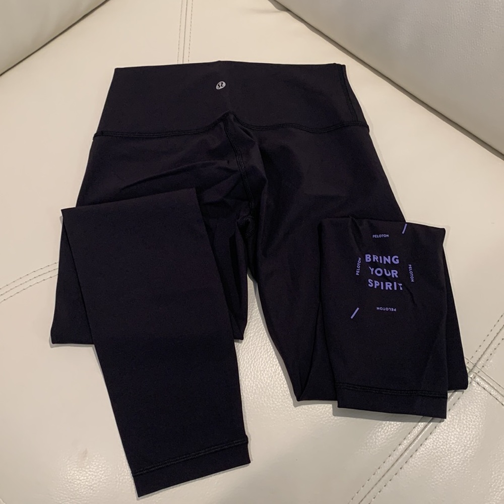 Lululemon Lunar Align High Rise 25” Leggings black Size 6